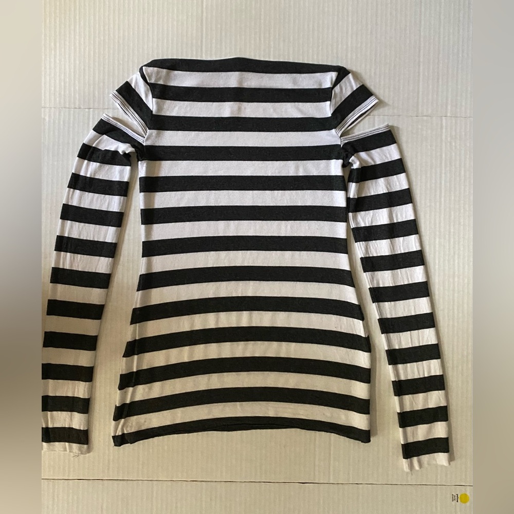 Bailey 44 Black and White Cold Shoulder Top Size S